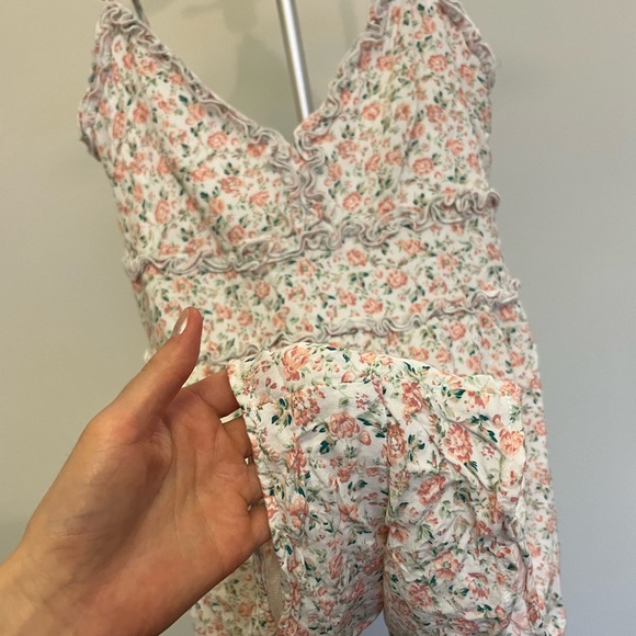 Altar'd State Serenity Short Strappy Ruffle Romper Pink Floral White - Picture 7 of 9